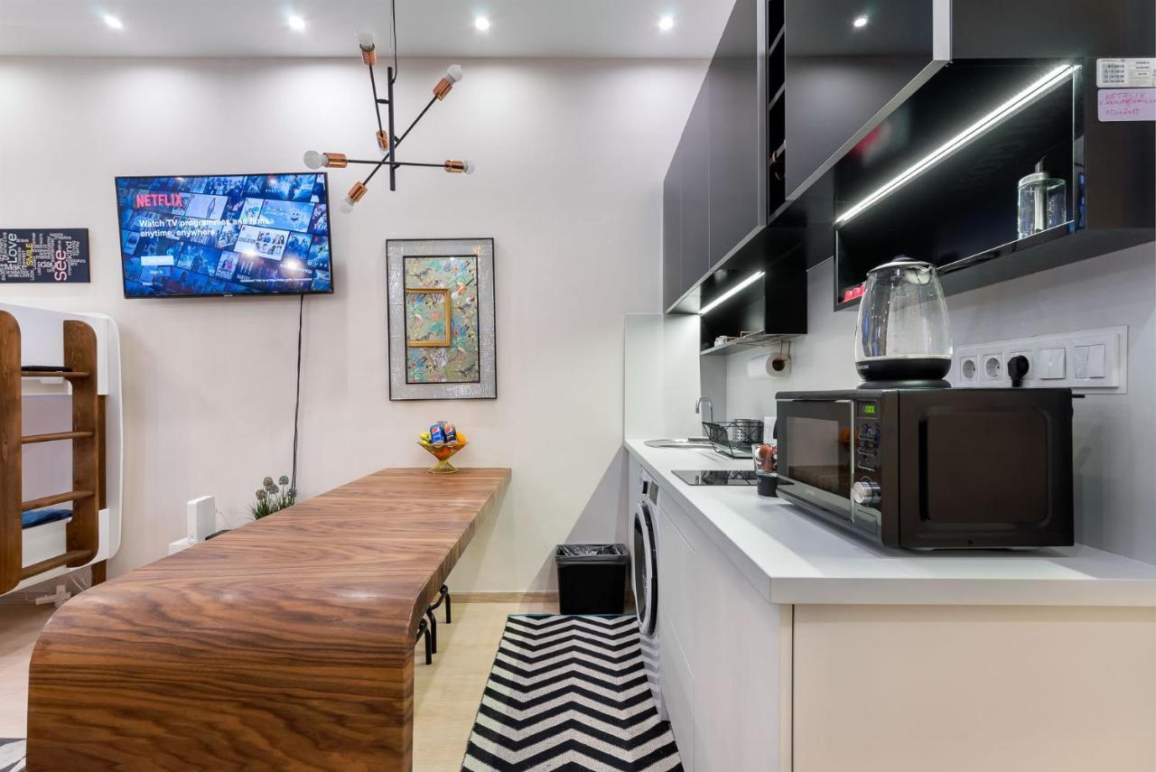 Economy Downtown Design Apartments - Free Parking - Balcony - Super Puplic Transport - Ac Budapest Exterior foto